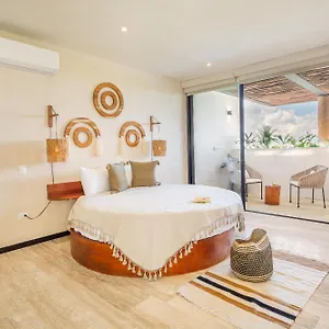 https://amazing-penthouse-in-ophelia-hotel-tulum.tulum-hotels.net