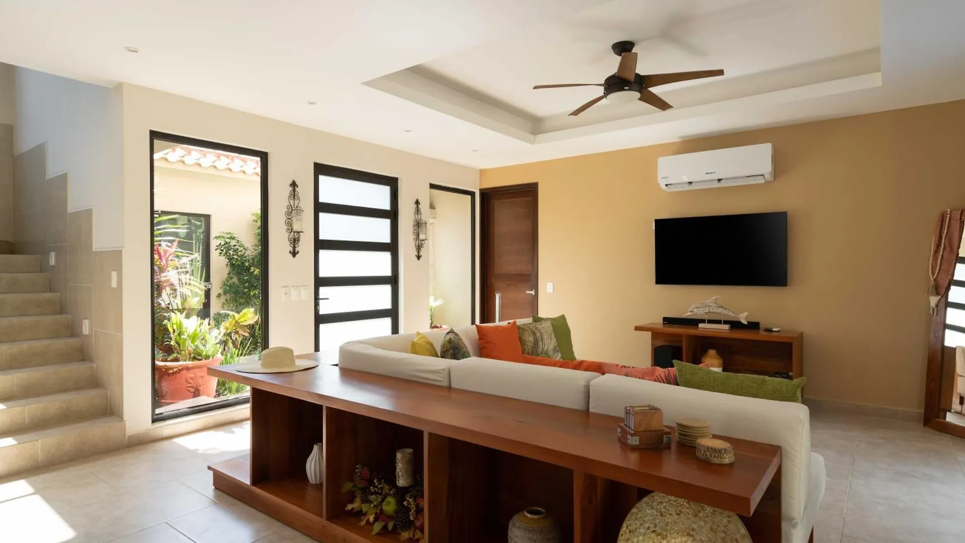 Tulum Stunning Villa For 10-Cabana-Private Pool-Parking Holiday home